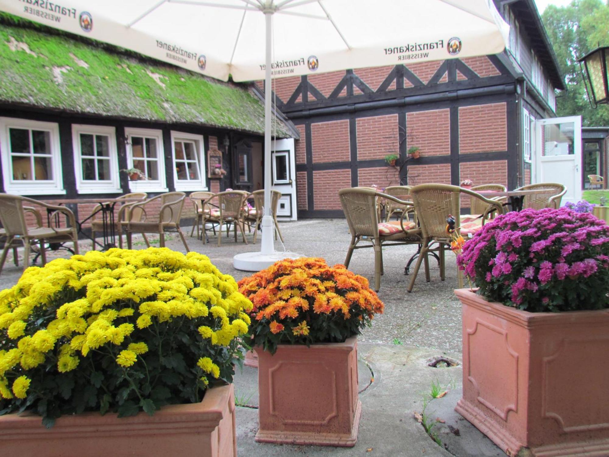 Ihr Ferien Hotel Brunnenhof Suhlendorf Exterior photo